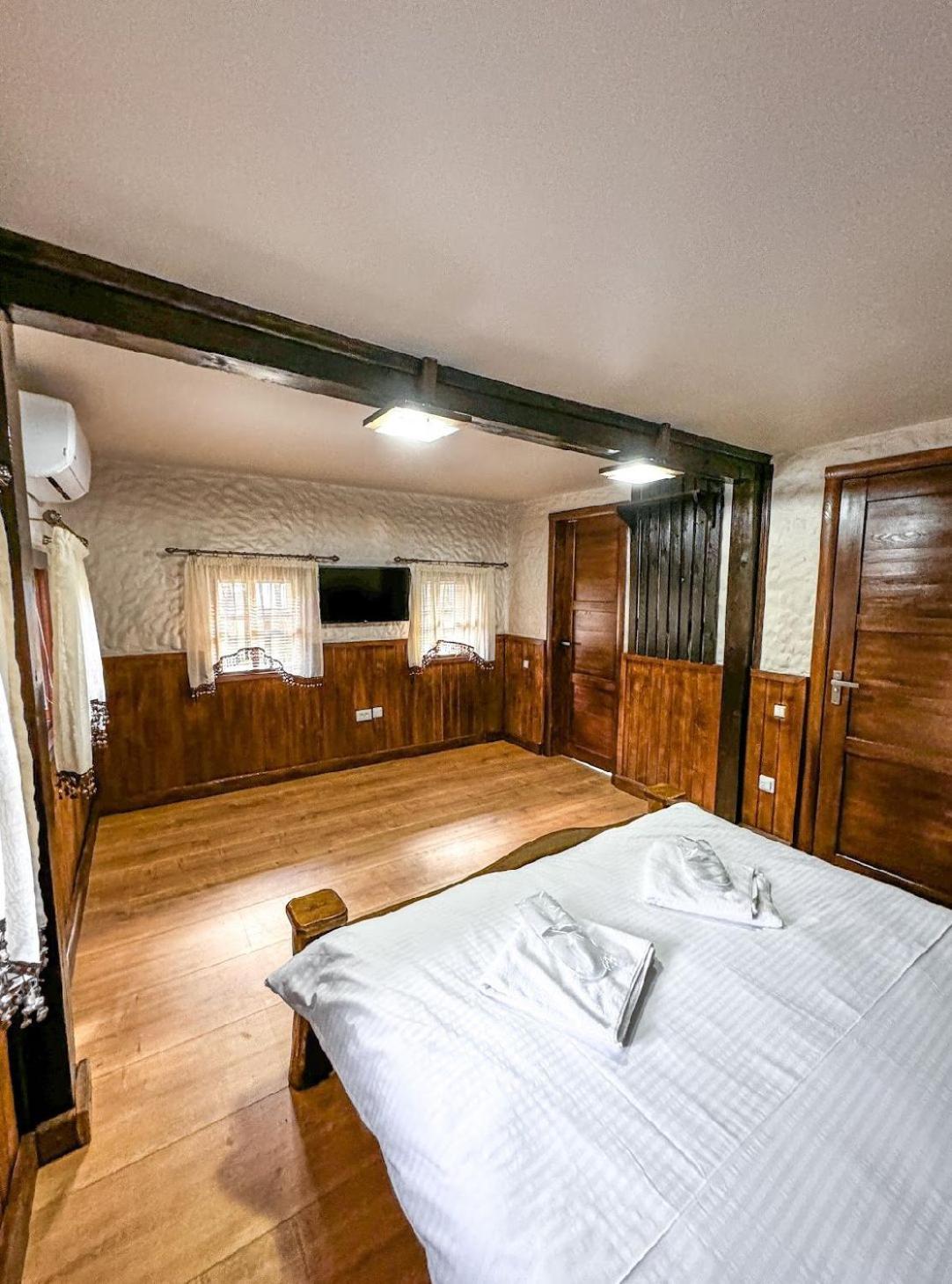 Orlyne Gnizdo 3* Чернівці